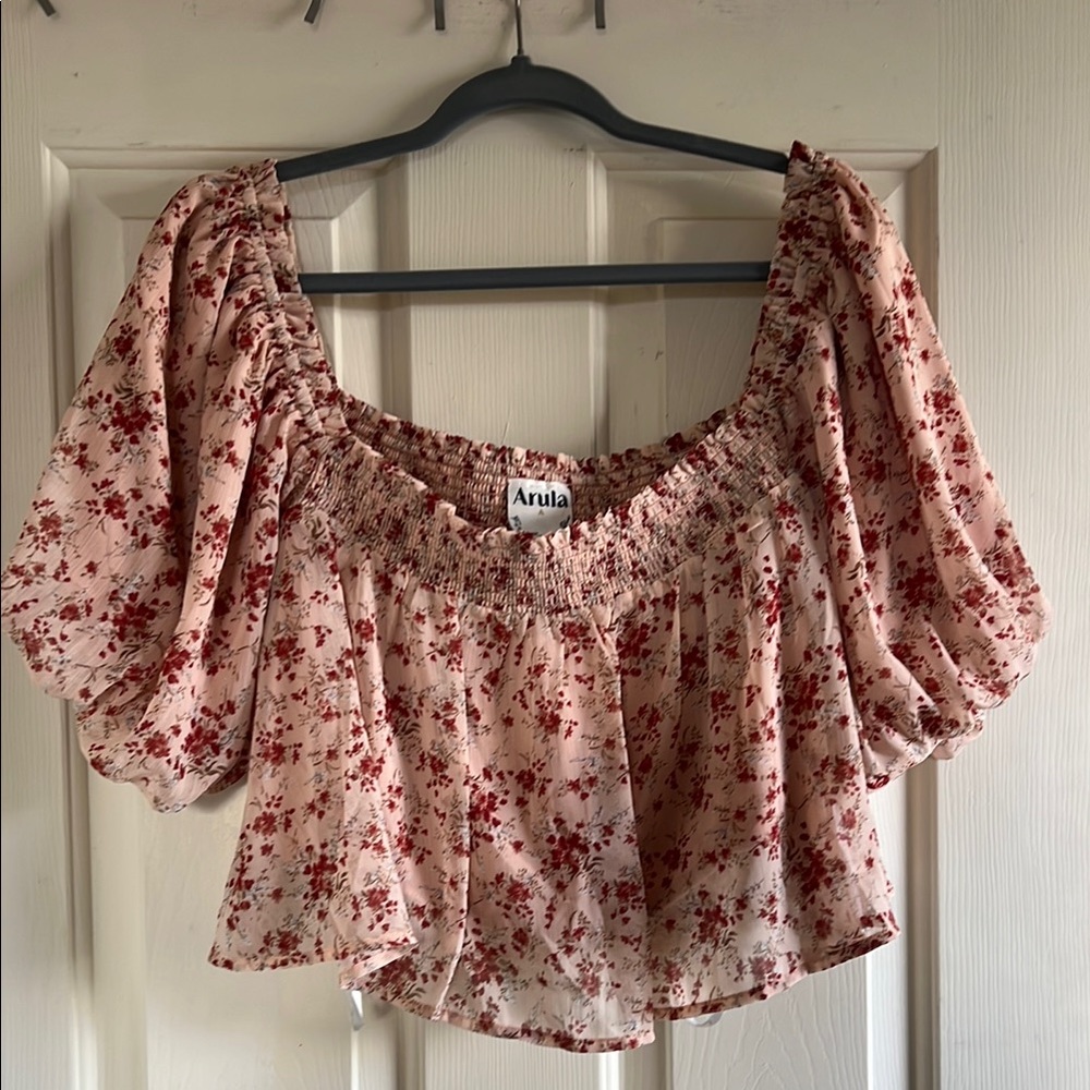 Arula Floral Puff Sleeve Top - Red